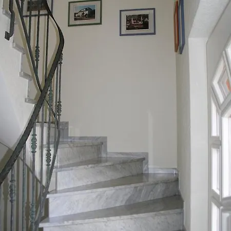 Goeres Apartment *