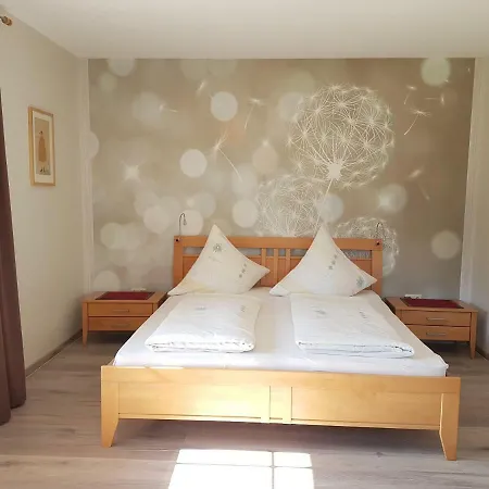 Goeres Apartment Briedel